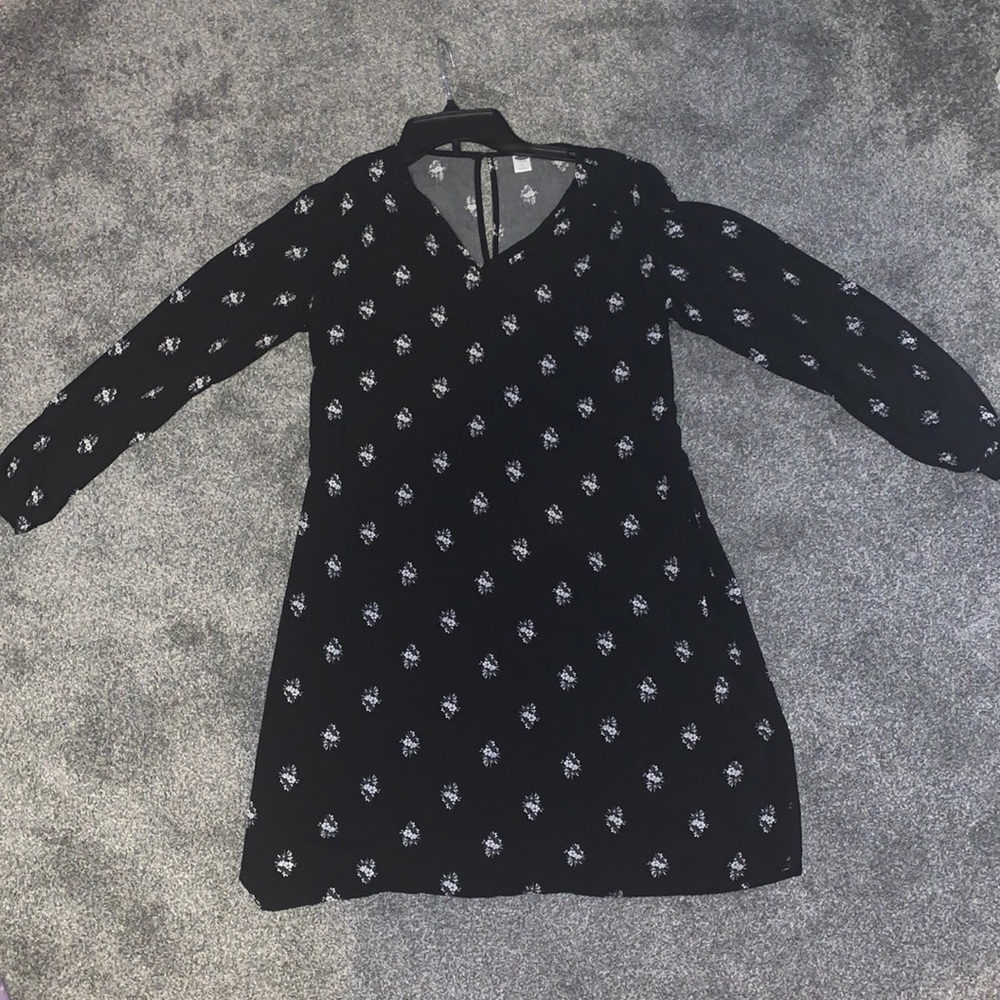 Black floral tunic dress